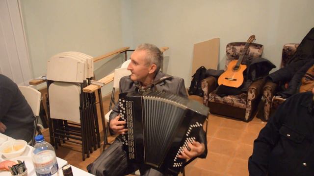 Ну, что ты, Шарик, лаешь на меня?! Баянист-виртуоз Гаркуша