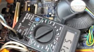 Тестирование напряжения при помощи PCI POST Card ST8679 DK2012-RV50