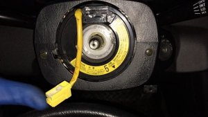 1998 - 2000 Toyota Rav4 Remove Airbag and Steering Wheel DIY