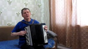 Над долиной туман.