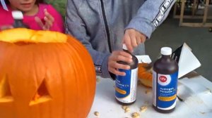 Готовим тыкву своими руками к Halloween  | Хайди и Зидан