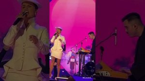 Zivert - Beverly Hills