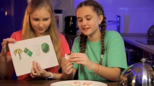 УГАДАЙ ЕДУ по СМАЙЛИКАМ ЧЕЛЛЕНДЖ !