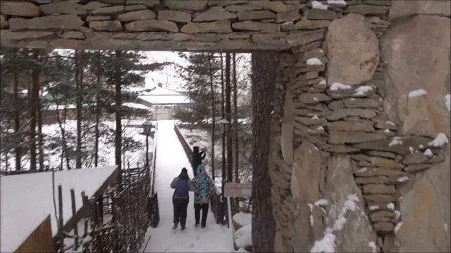 "Едем на экскурсию в Музей имени Владимира Высоцкого в Тегенекли".5 февраля 2024 года смотреть онлайн