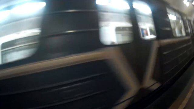 Номерной на ВДНХ! Калужско-Рижская линия смотреть онлайн