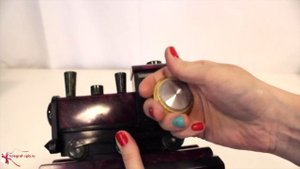 Настольные часы - Паровоз (из змеевика)