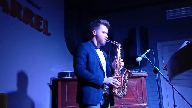 Lily Was Here (Saxophone Cover by Vadim Pylypchuk) смотреть онлайн