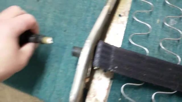 Снятие чехлов, ремонт и замена ремней поясничной поддержки газ волга.