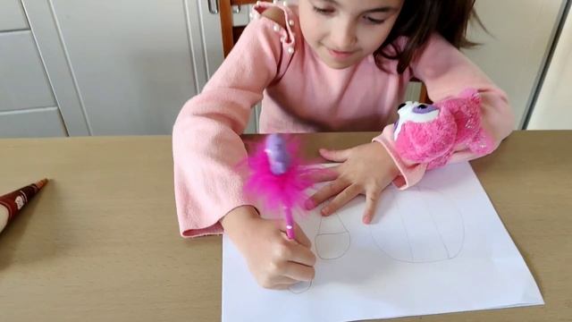 Ольга ВОЛШЕБНИЦА.Как волшебный карандаш превращает нарисованное в реальность?