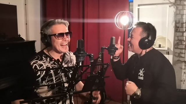 Удивительный человек. сл.Зельвин Горн. Дуэт с Иваном Демьяном, гр.7Б.