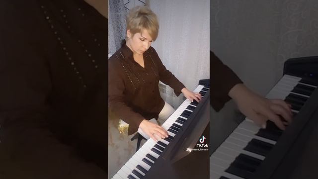 живое исполнение, своё сочинение, инструментальная игра смотреть онлайн