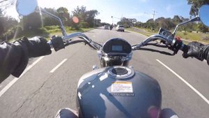 Hyosung GV 650 Aquila sport Vs Couple of Harley Davidsons