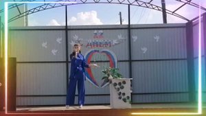 Клип-песня Я живу в России (Трофим)