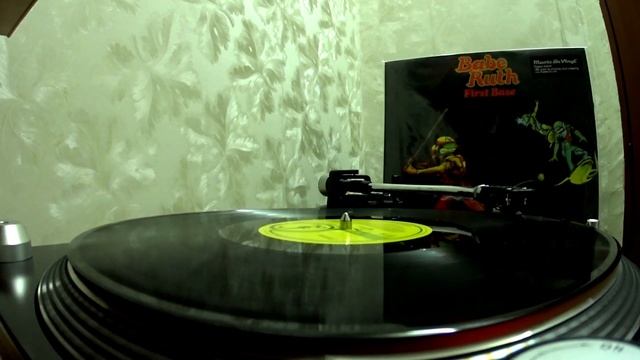 Посылка от Plastinka.com (Babe Ruth, The Prodigy) смотреть онлайн