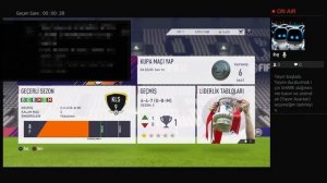 FIFA 18 Online mac ve kariyer oynuyoruz