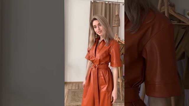 Коричневое миди платье из эко-кожи с поясом 600031K-42 смотреть онлайн