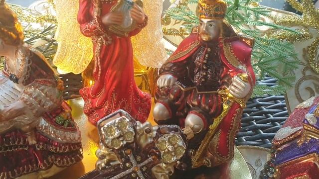 Сказки и Замки ? Ёлочные игрушки и Восторг ? смотреть онлайн