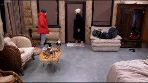 Гельцер рассталась с Барзиковым из-за провокаций и хочет уйти с проекта