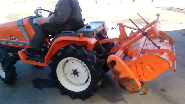 Мини трактор KUBOTA ASTE A-17 смотреть онлайн