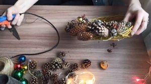 КАК СДЕЛАТЬ новогодний ВЕНОК из ивовых веток и ШИШЕК своими руками!!! Рождественский венок для дома