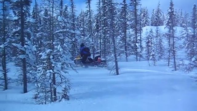 Breaking Trail in a Tundra LT 550 смотреть онлайн