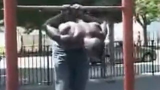 Негры на турниках смотреть онлайн