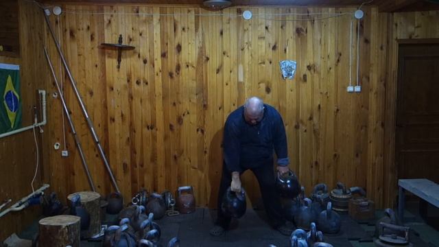 64 KG KETTLEBELL SNATCH+64 KG KETTLEBELL HOLD 2 REPS РЫВОК ГИРИ 64 КГ УДЕРЖИВАЯ ГИРЮ 64 КГ 2 РАЗА смотреть онлайн