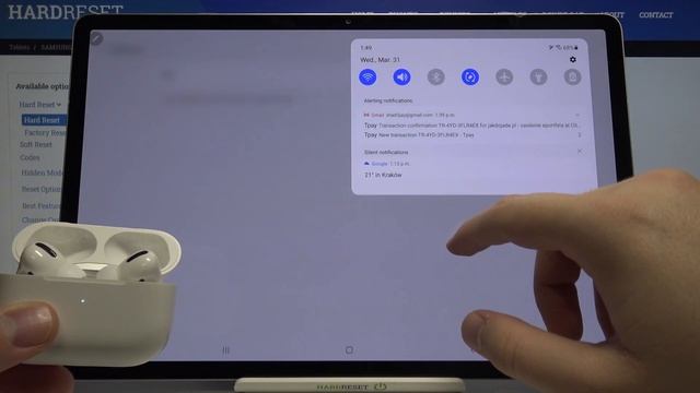 How to Connect AirPods to SAMSUNG Galaxy Tab S7+ - Bluetooth Connection смотреть онлайн
