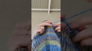 How To Knit In The 1x1 Rib Knit Stitch (Plus A Free Pattern!)