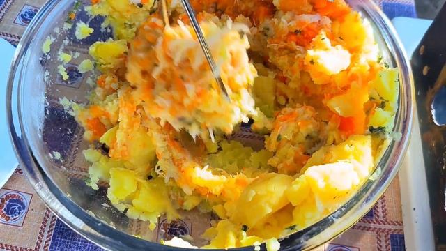 Приготовили ВКУСНЫЕ КОТЛЕТЫ! Картошка + Морковь + Капуста! смотреть онлайн