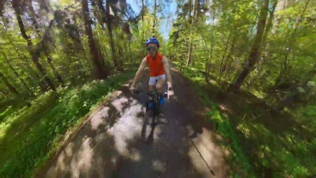 Поездка от дома до футбольного поля Мещерский парк смотреть онлайн