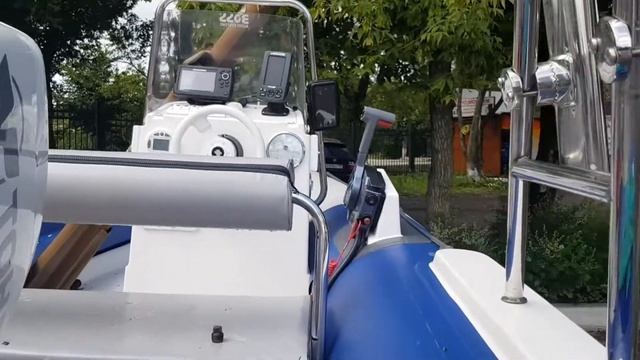 Установка накладного киля на мотор Тахацу 40 смотреть онлайн