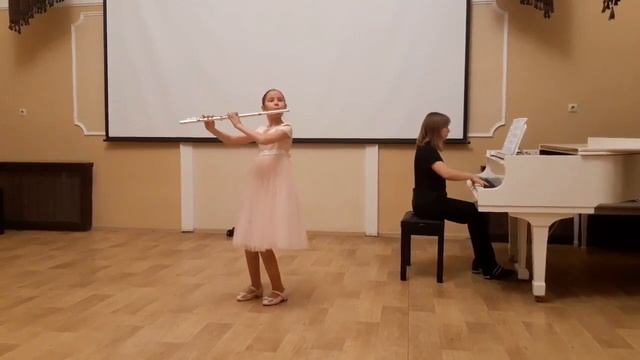 Моцарт "Анданте" Золотарева Таисия , флейта. смотреть онлайн