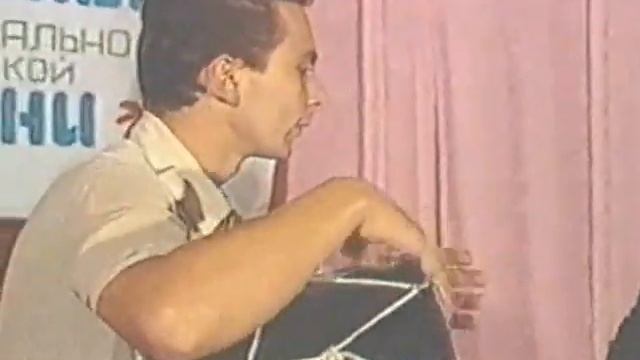 Анонс ... ПЕРВЫЙ ПРАЗДНИК ДЕТСКОЙ ПЕСНИ. КЧР, Карачаевск-1991г. смотреть онлайн