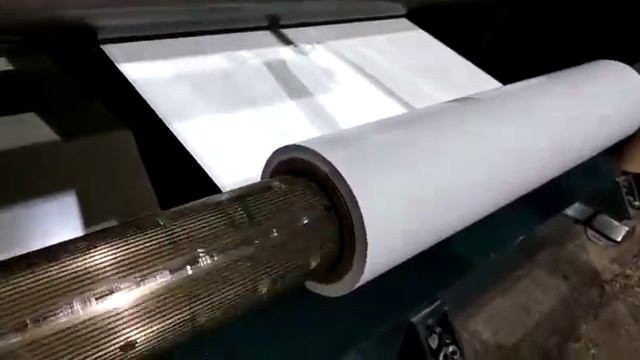 Продольная Резка рулонов пленки оракал