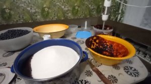 Черника с сахаром.