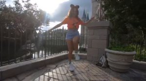 danc gerl 2.34 Краски - Мальчик С Открытки