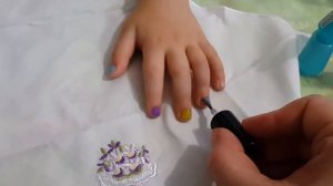 Детский салон красоты. Маникюр для детей. (Children's beauty shop. Manicure for children.)