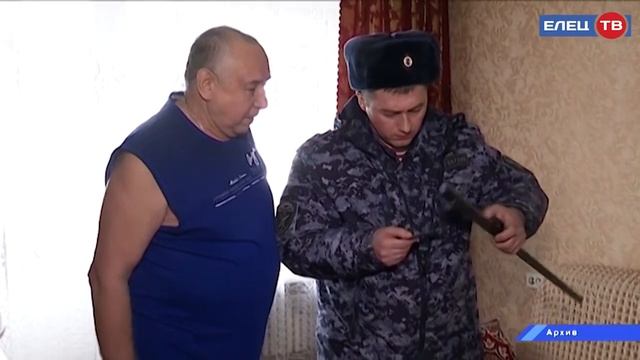 В Ельце и Елецком районе в 2021 году у граждан изъято около 80 единиц оружия смотреть онлайн