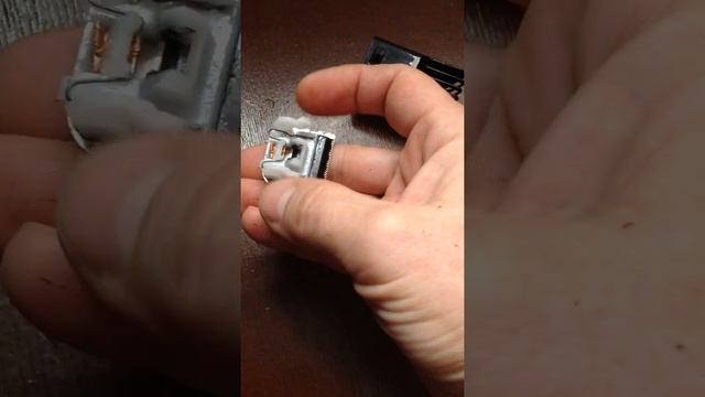 Ремонт триммера Mozer 1574 смотреть онлайн