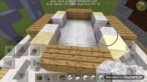 Играю с сестрой в игру Minecraft PE