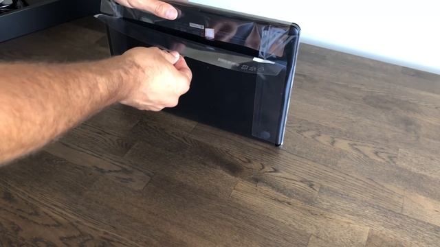 New 2018 Asus ZenBook Pro UX580GE Unboxing And First Look! смотреть онлайн