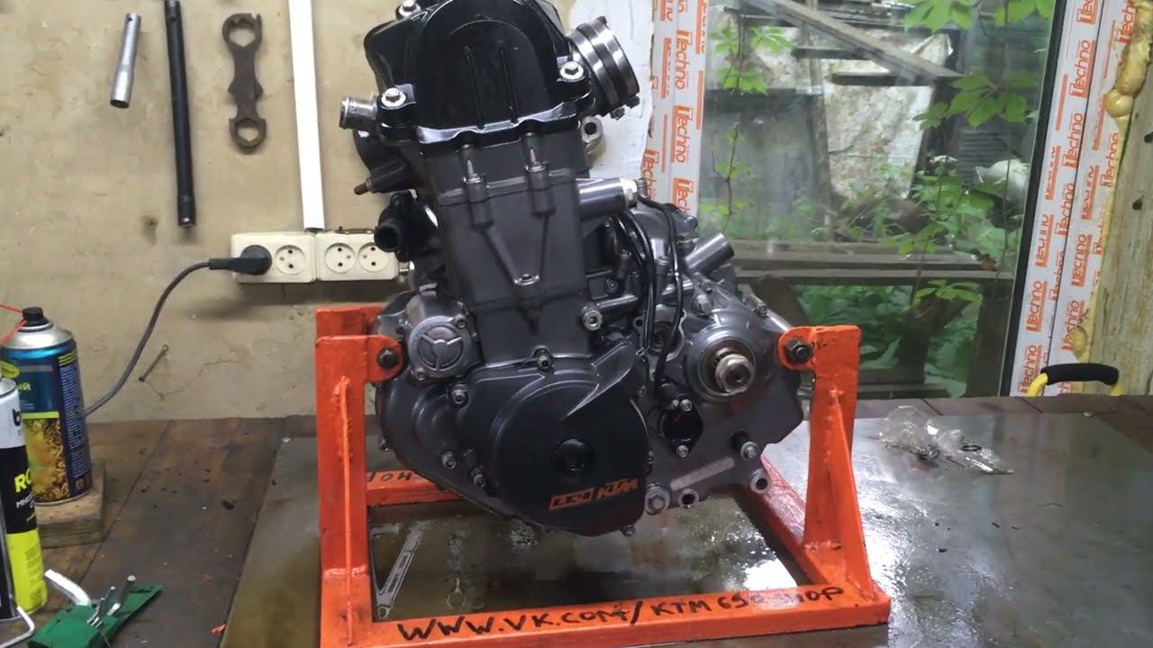 Заклинил мотор мотоцикла KTM 690 LC4 смотреть онлайн
