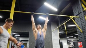 СТРИТЛИФТИНГ заруба ТУРНИК И БРУСЬЯ / Где работал Бабич?