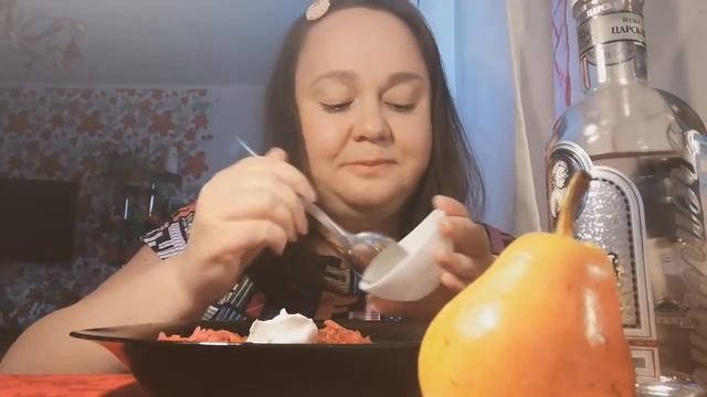 Мукбанги зашли слишком далеко (часть 2) . Мукбанг за 55 рублей