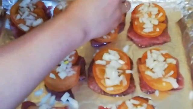 ТАКУЮ СВИНИНИНУ ВЫ НЕ ЕЛИ!!!! | МЕДАЛЬОНЫ ИЗ СВИНИНЫ С ПОМИДОРОМ | ВКУСНЕЕ НЕ БЫВАЕТ | ПРОСТО