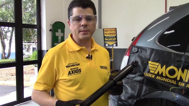 TREINAMENTO: Amortecedor traseiro do Citroën C3 2008 - parte 3 смотреть онлайн