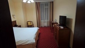 В Центре Тулы с ПАРКОВКОЙ | Гостиница Армения Тула 4* | Обзор номера ЭКОНОМ