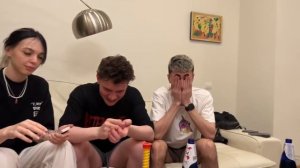 ВИНОГРАДНЫЕ ОТВЕТЬ ЗА 5 СЕКУНД! СТРОГО ГАЕЧКА ШАДОУКЕК БАЙОВЛ ФРУКТОЗКА И ДЕСАУТ ИГРАЮТ В НАСТОЛКИ!