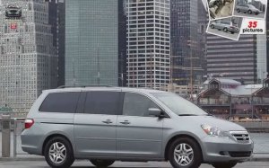 Honda   Odyssey EX  ( 2005 )